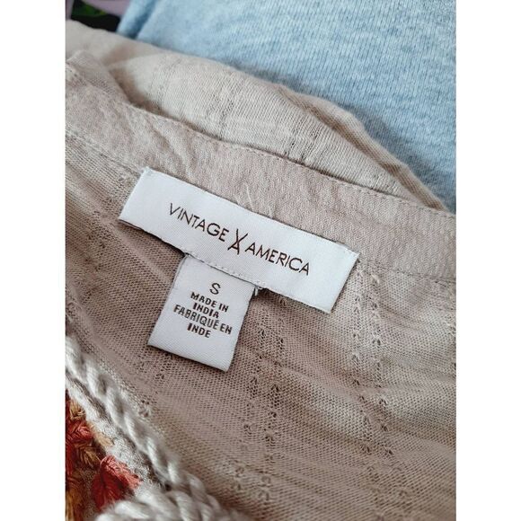Vintage America beige bohemian tassles small soft blouse - Picture 3 of 4